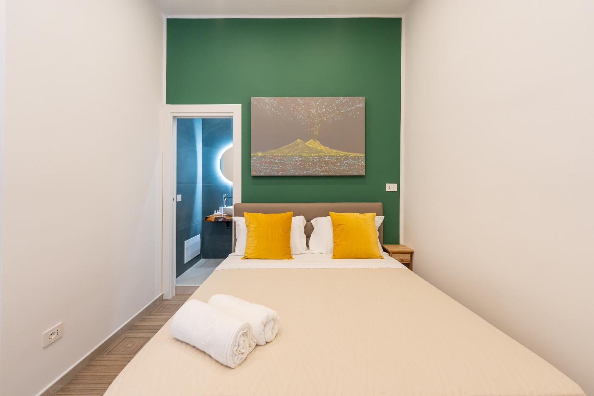 R&D Scassacocchi Apartments 15 Napoli Bagian luar foto