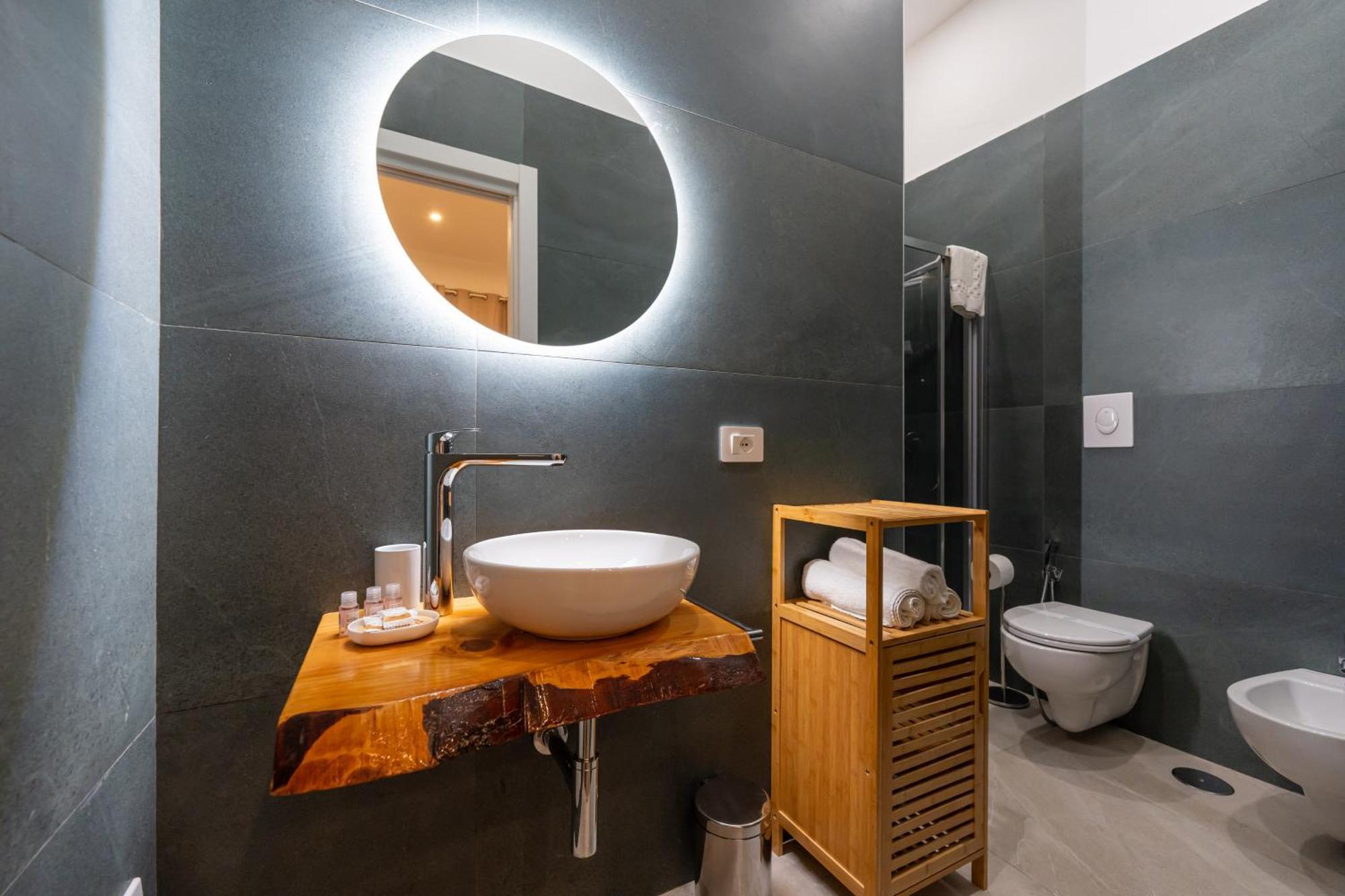 R&D Scassacocchi Apartments 15 Napoli Bagian luar foto